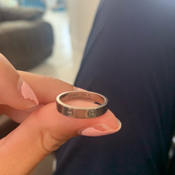 Cartier Love Band White Gold - Picture 2 of 6